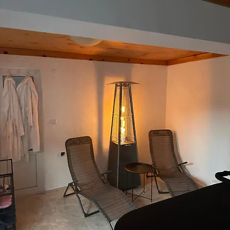 Луксозна вила падалото *