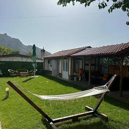 Villa падалото *