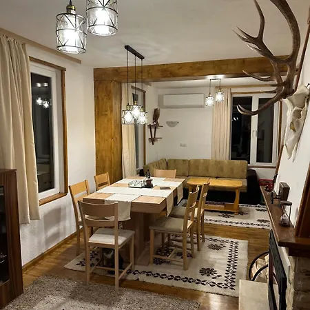 падалото Луксозна вила