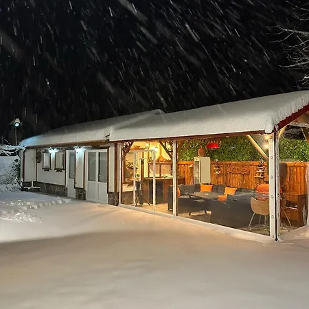 Βίλα падалото