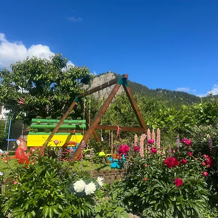 падалото Vilă Smolyan